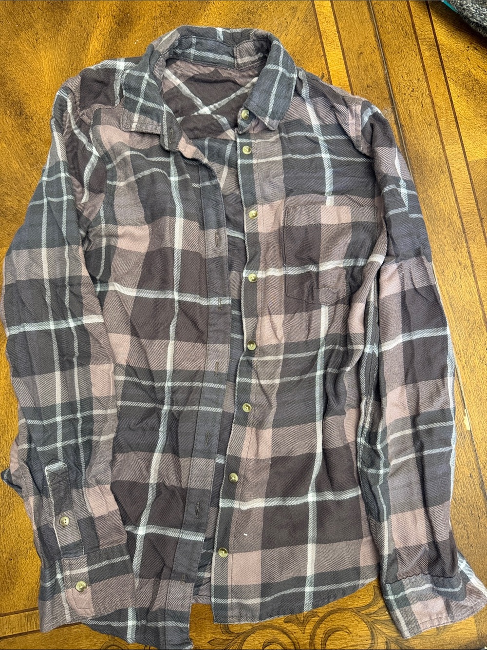 Woman’s Casual Plaid Button-Down Shirt - Shades of Plum